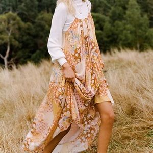 ❣️MOVING SALE❣️spell freda strappy maxi